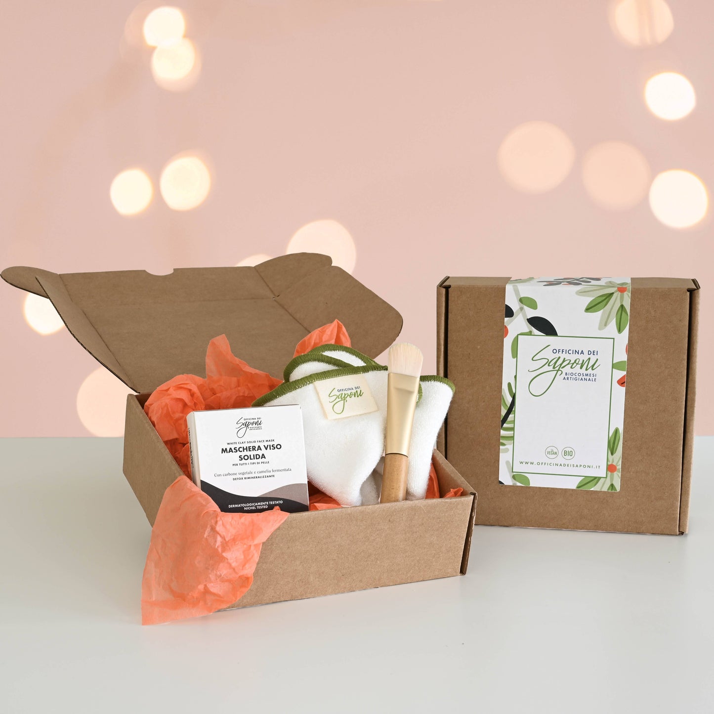 Small Green Box: Mascherina viso solida + pennello + panno struccante